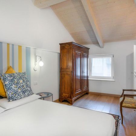 Casa Nel Vicolo - Storie E Dimore Chieri Bagian luar foto