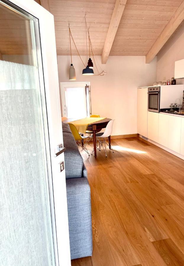 Casa Nel Vicolo - Storie E Dimore Chieri Bagian luar foto