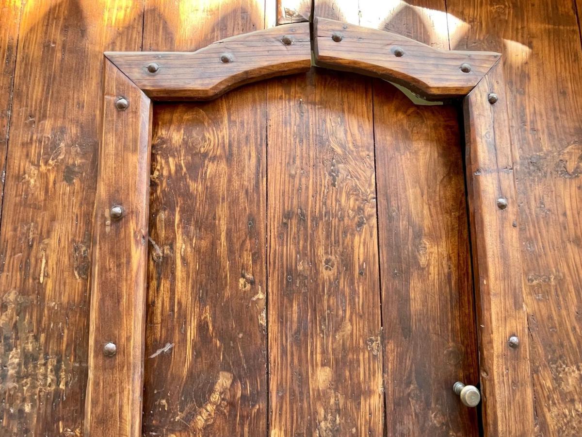 Casa Nel Vicolo - Storie E Dimore Chieri Bagian luar foto