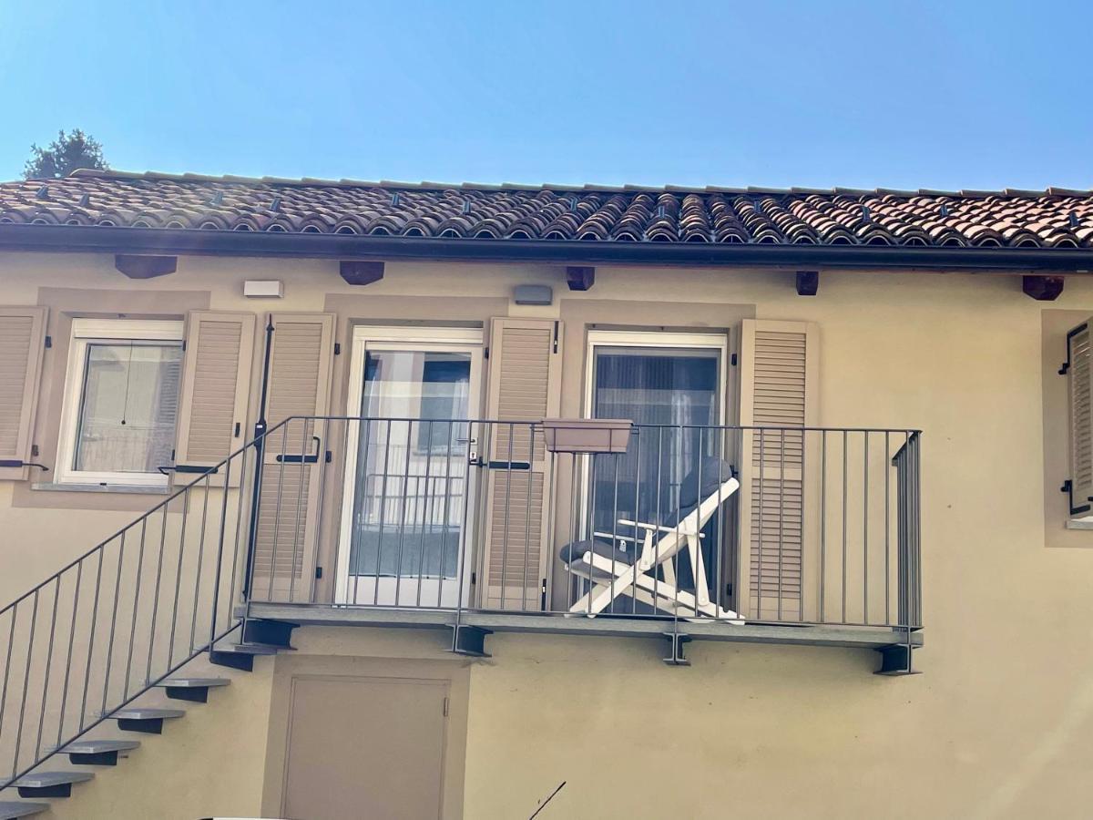 Casa Nel Vicolo - Storie E Dimore Chieri Bagian luar foto