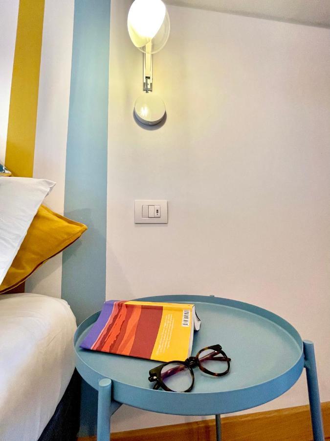 Casa Nel Vicolo - Storie E Dimore Chieri Bagian luar foto