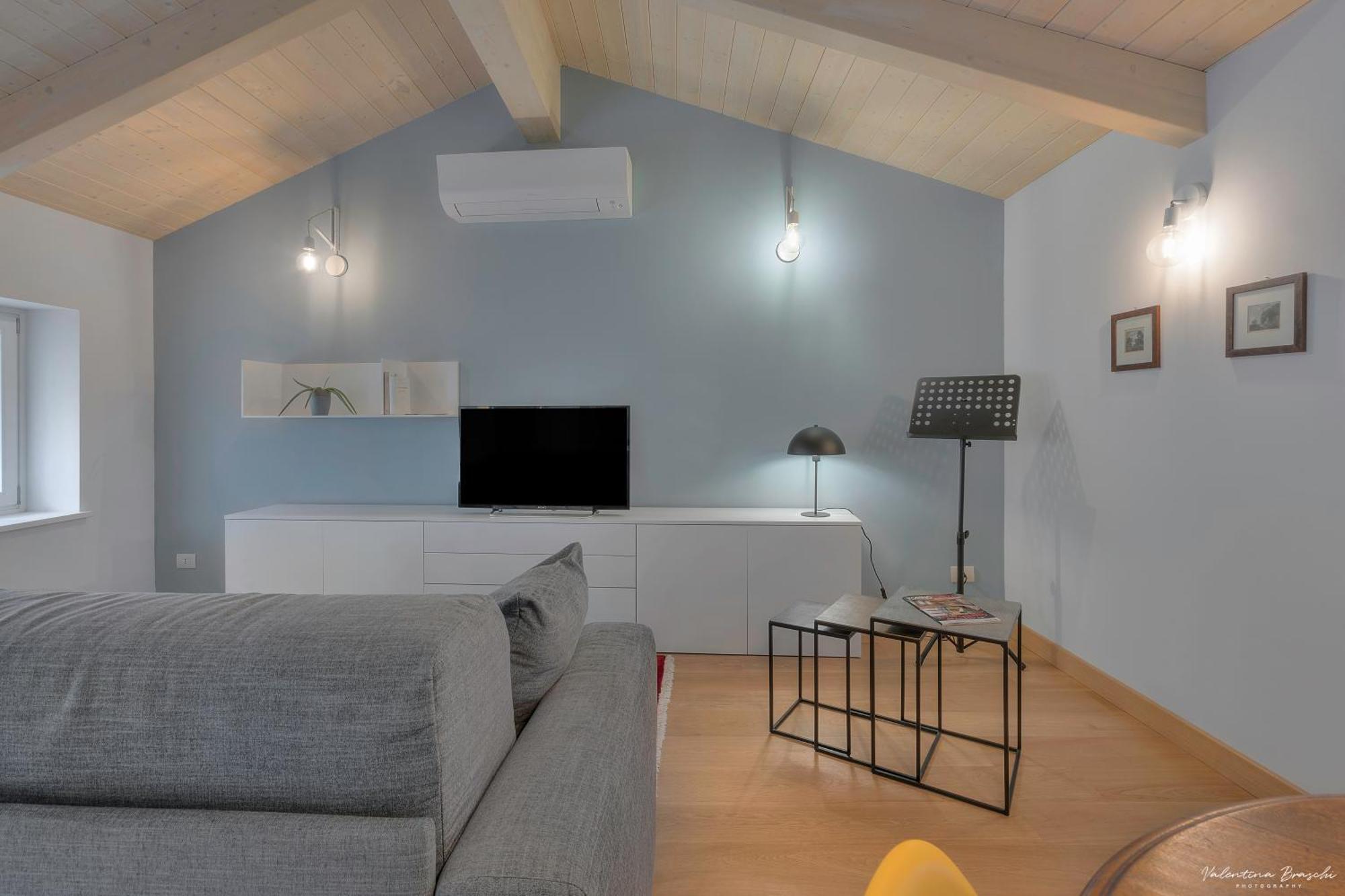 Casa Nel Vicolo - Storie E Dimore Chieri Bagian luar foto
